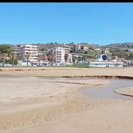 Marina Blu *